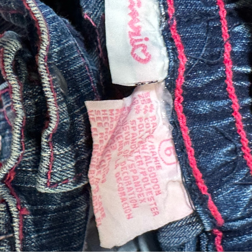 Y2K Toddler Girl Size 6 Hello Kitty belted  Denim Skirt vintage - Picture 6 of 8